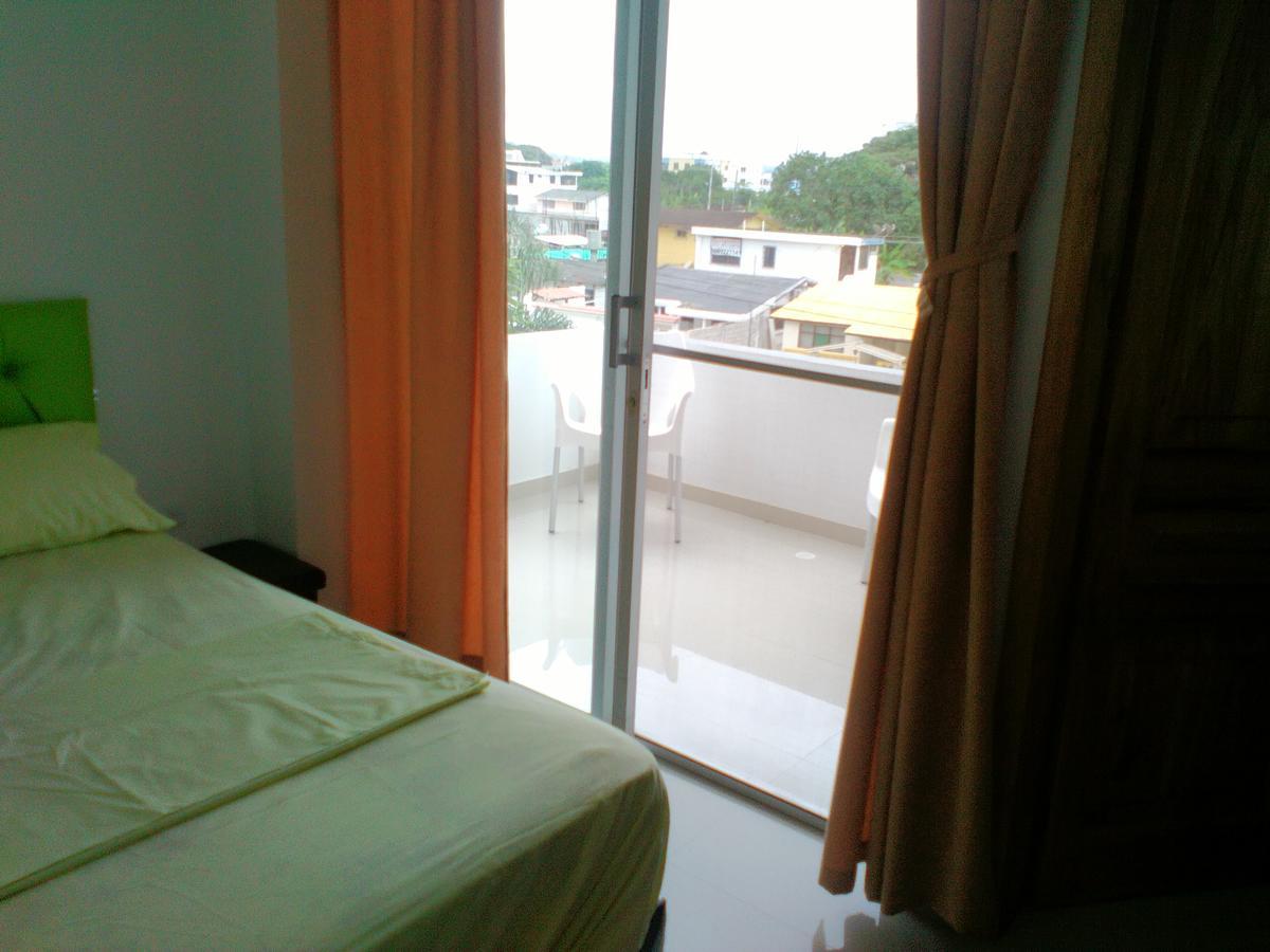 Hotel Almond Beach Tonsupa Exterior foto